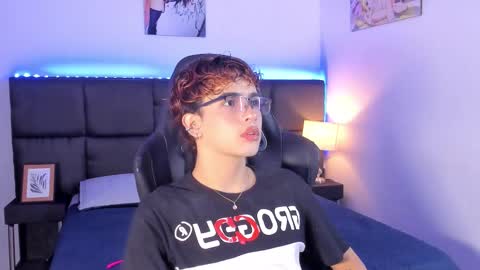 Aiden  online show from October 16, 12:27 pm