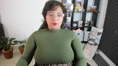 Catalina online show from February 23, 12:48 pm