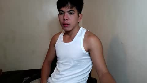 Angelo online show from May 10, 5:41 pm