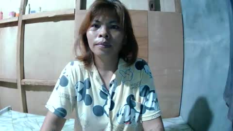 ailenefuckdaddy69 online show from May 6, 8:37 pm