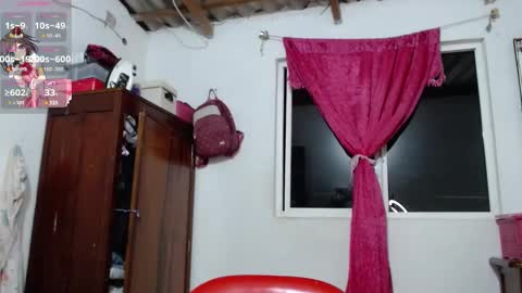 Snapshot of ainara__stone chatting on December 3, 1:25 am AINARA LIZ online show from December 3, 1:25 am