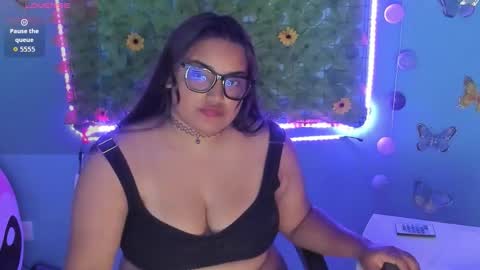 AINOA PALMA online show from February 1, 5:37 am