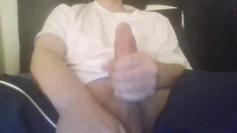 Snapshot of ainznico chatting on September 12, 10:12 pm ainznico online show from September 12, 10:12 pm