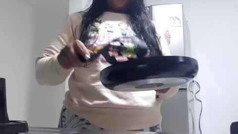 Snapshot of aisha_brownn chatting on October 1, 8:52 pm Aisha online show from October 1, 8:52 pm