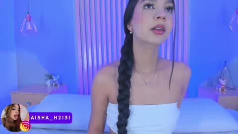 Snapshot of aisha_h chatting on October 2, 8:18 pm Aisha online show from October 2, 8:18 pm