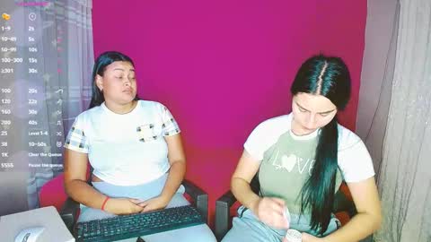 Snapshot of aisha_stacey0410 chatting on March 7, 2:57 am aisha_stacey0410 online show from March 7, 2:57 am