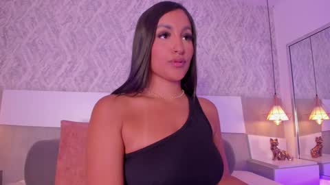 Aisha online show from December 20, 7:54 pm