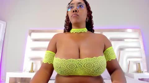 Aisha Rodgers online show from March 24, 9:32 pm