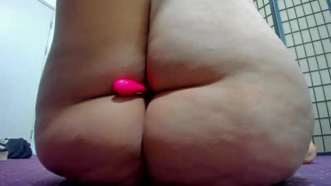 Aisha online show from April 4, 4:19 am