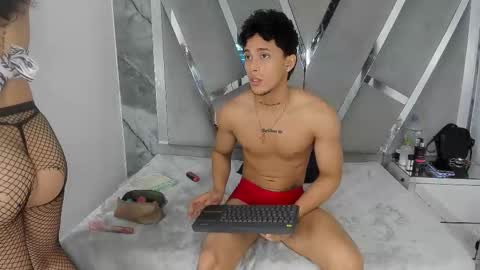 aishaxht online show from February 15, 10:30 pm