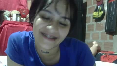 Snapshot of aitana23_ chatting on October 21, 1:11 am aiti online show from October 21, 1:11 am