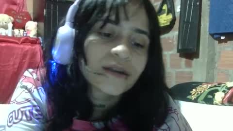 Snapshot of aitana23_ chatting on September 26, 2:08 am aiti online show from September 26, 2:08 am