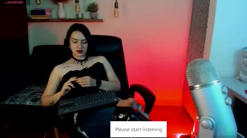 Miss Tatiana Independent Chaturbate Model online show from September 27, 2:20 am