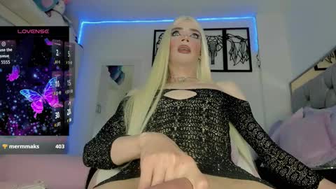 aiunii online show from January 31, 7:11 pm