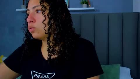 Aixa Burgos online show from November 19, 12:15 pm