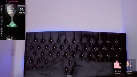 Snapshot of aixa_beltran chatting on March 10, 3:01 am aixa_beltran online show from March 10, 3:01 am