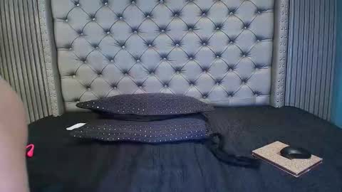 akane_sa online show from December 15, 1:40 pm