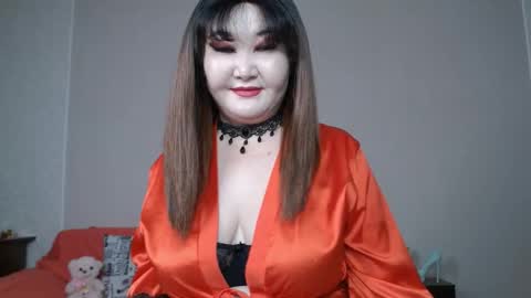 Shelly online show from November 23, 4:32 am