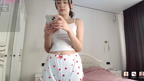 Akari online show from July 12, 4:15 am