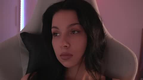 Akaruiiii online show from April 4, 12:17 am