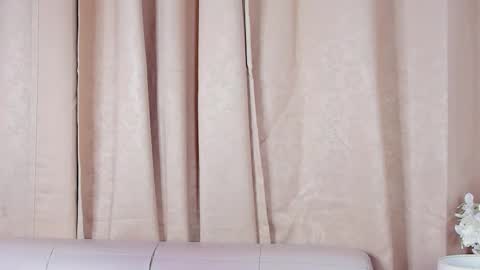 akazaboy online show from March 2, 4:28 am