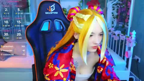 Akemi online show from March 8, 1:14 pm