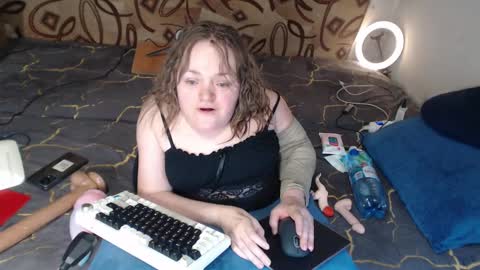 Snapshot of akindmodel chatting on February 22, 5:46 pm Natalie online show from February 22, 5:46 pm