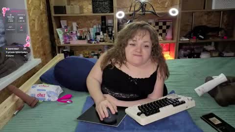 Natalie online show from December 21, 4:46 pm