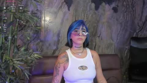 ALAHIA online show from December 16, 5:19 pm