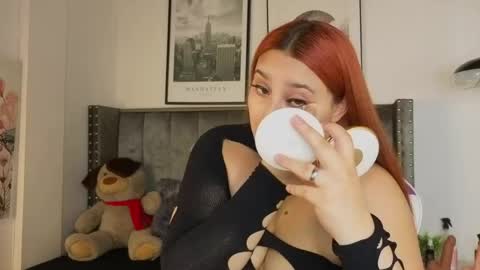 Alaia Carter online show from May 26, 3:23 am