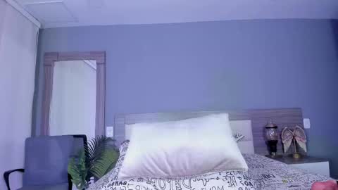 alaiaguerra online show from October 20, 8:36 pm