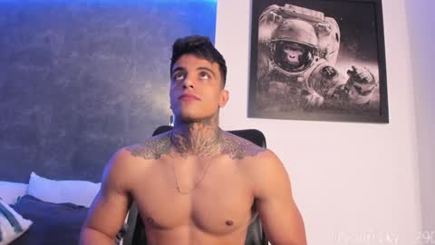 alan_morrys online show from December 3, 11:40 pm