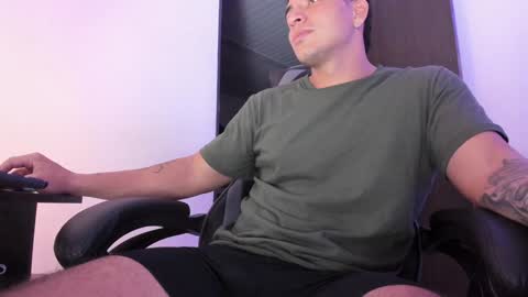 Alan online show from December 6, 7:26 am