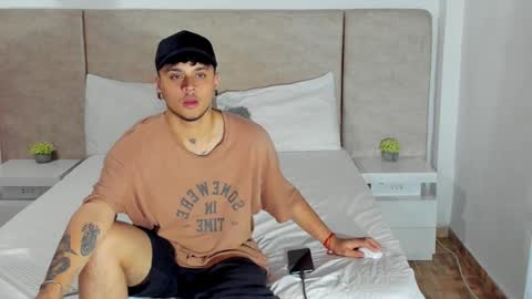             online show from December 2, 12:45 am