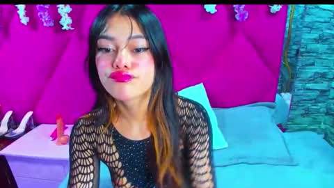 alana_deivis online show from May 22, 2:51 am