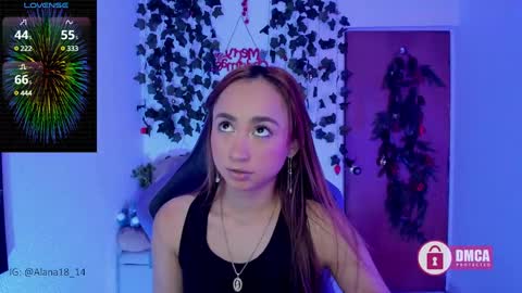 Snapshot of alana_pherson chatting on December 14, 4:23 am alana_pherson online show from December 14, 4:23 am