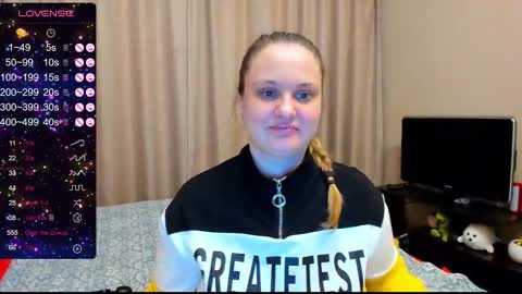 Julia online show from December 10, 4:56 am