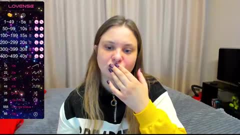 Julia online show from January 10, 7:04 am