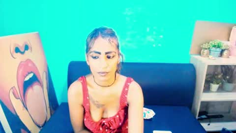 Snapshot of alanadelray chatting on February 14, 7:07 am alanadelray online show from February 14, 7:07 am