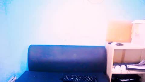 Snapshot of alanadelray chatting on March 5, 7:05 am alanadelray online show from March 5, 7:05 am