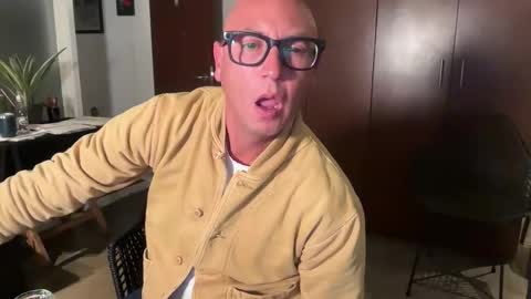 alanan881 online show from January 18, 1:25 am