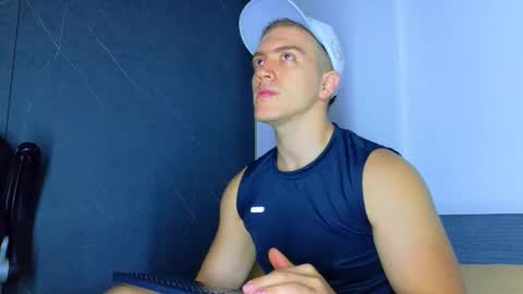 Alan Ferrer online show from February 25, 10:30 am