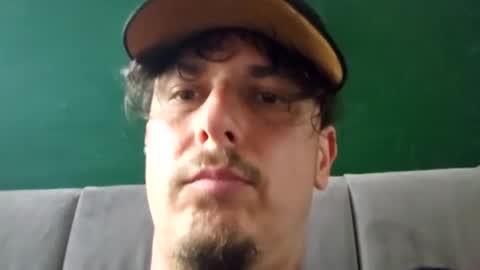 alannovak8 online show from June 20, 4:13 pm
