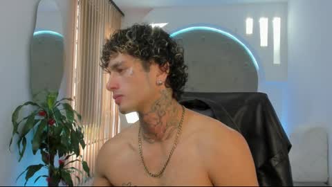 Snapshot of alanrodgers2_0 chatting on March 7, 2:34 pm alan online show from March 7, 2:34 pm