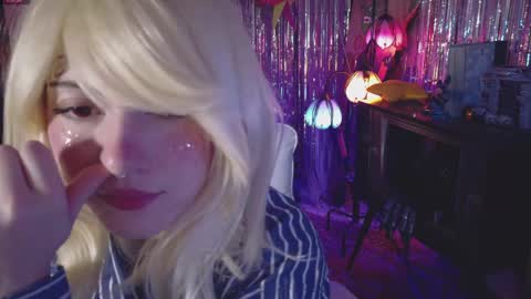 Alaska Grace       online show from April 24, 4:14 am