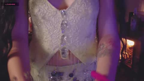 Alaska Grace       online show from October 8, 3:24 am