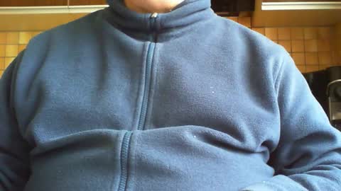 albert5616 online show from March 8, 9:57 am