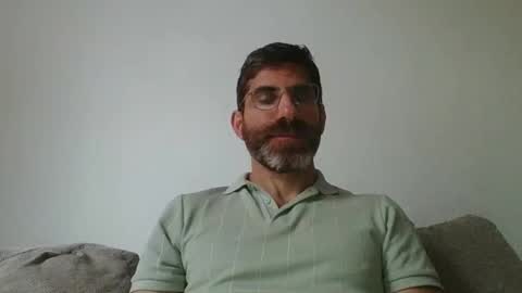 Snapshot of alcatrazcage chatting on October 13, 6:26 am Alcatrazcage online show from October 13, 6:26 am