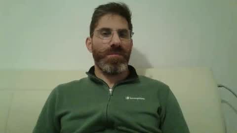 Snapshot of alcatrazcage chatting on February 4, 8:17 pm Alcatrazcage online show from February 4, 8:17 pm