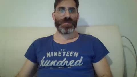 Snapshot of alcatrazcage chatting on December 13, 10:34 pm Alcatrazcage online show from December 13, 10:34 pm